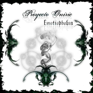 表妹洗澡让我进去摸她照片
